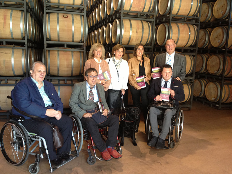 Presentación de la Guía de Rutas Enológicas de España Accesibles en la bodega Emina