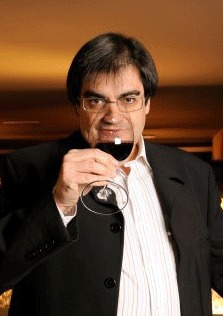 Juancho Asenjo: Maestro. 3ª Entrega de Entrevistas a Personajes del Vino