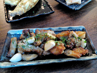 Cansalada con jengibre y ajo encurtido