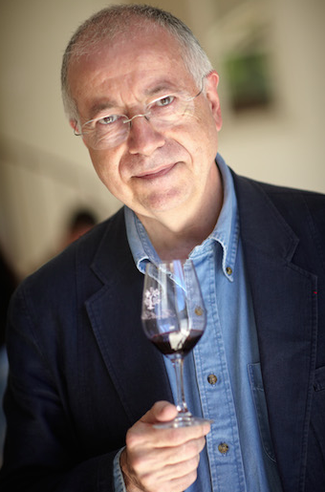 Jean-Robert Pitte presenta el libro "La botella de vino, Historia de una revolución"