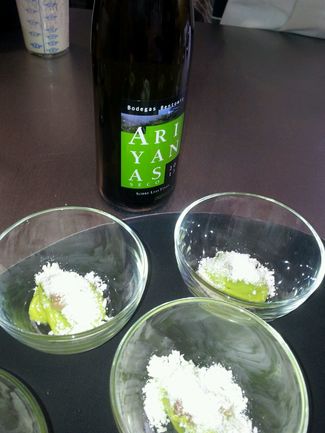 Ariyanas Seco Sobre Lías Finas 2013