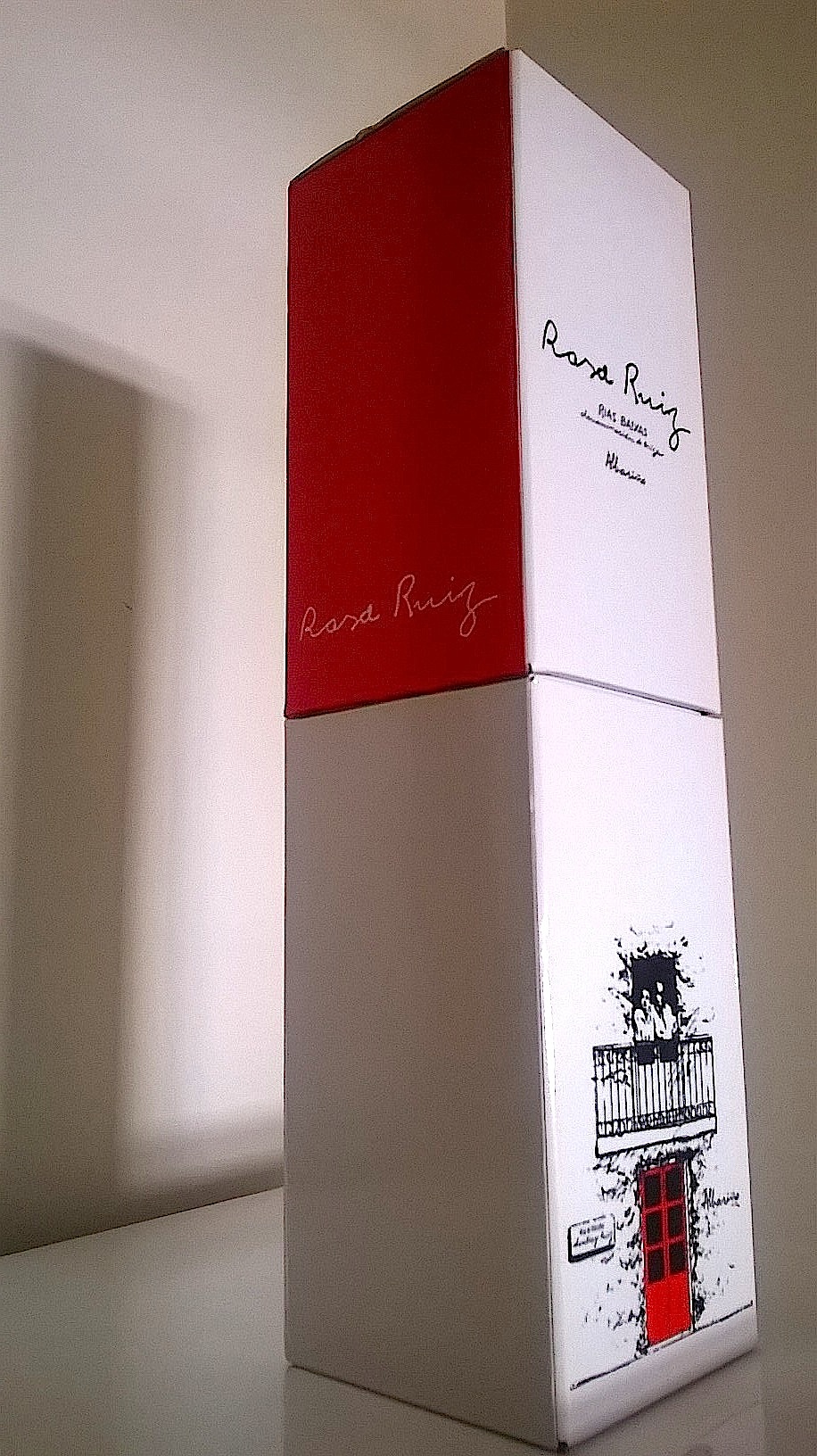 Rosa y Santiago Ruiz. Bisabuelo y sus cepas centenarias de Rias Baixas