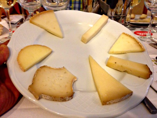 Blancos de Rioja & Quesos de la Comunidad de Valencia: Una buena combinación 