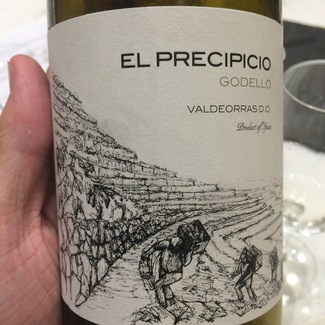 vino El Precipicio