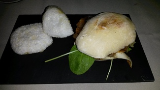 Mollete de papada y kimchee