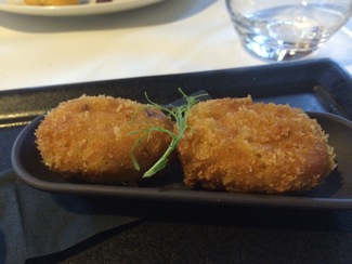 Croquetas de jamón ibérico