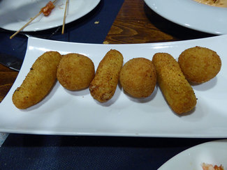 Croquetas de jamon y de centollo