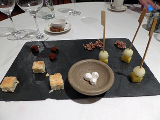 Petits fours