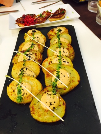 Las patatas bravas