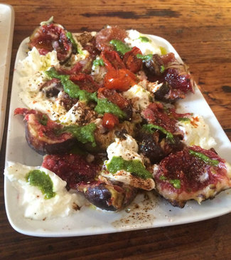 Ensalada de higos y mozzarella