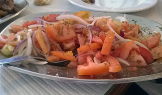 Ensalada de tomate de pollo piri piri Ramires