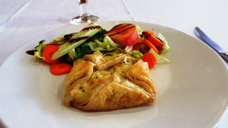 Hojaldre al Horno relleno de Vieiras. La Terrassa del Museu