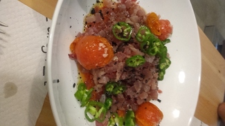 Bizcocho de olivas con salazones