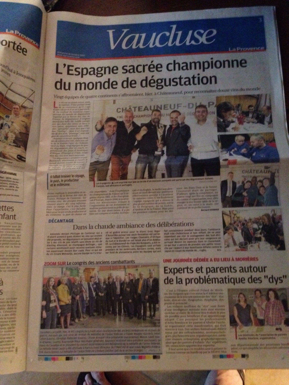 España campeona del mundo de cata a ciegas. Châteauneuf du-Pape es el lugar.