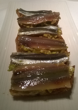  Aurelio_Gómez-MIranda_Restaurante_Donde_Carol_Zaragoza (2)