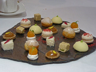 Petits fours
