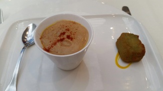 Aperitivo: porrusalda y croqueta espinacas