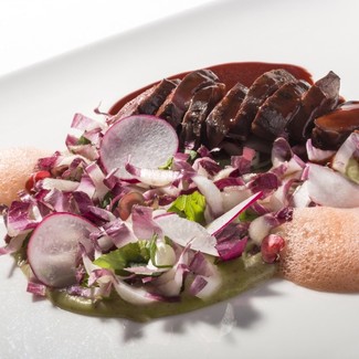 Aire Restaurante & Pool Bar