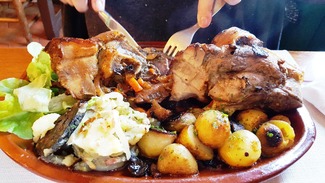 Asado de Cerdo. l'Hostalet de Vivès