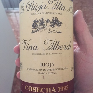 Viña Alberdi Crianza 1992