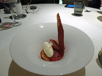 Manzana, arañones y laurel 