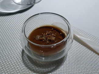 Parfait (foie-gras, pipas y trufa melanosporum)