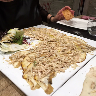 Carpaccio de boletus.