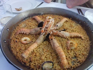 Paella de marisco