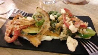 Tempura de verduras con mahonesa de lima y chile