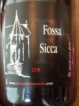 Fossa Sicca. CHÂTEAU DE FOSSE-SÈCHE IL ÉTAIT UNE FOIS...BRUT NATURE