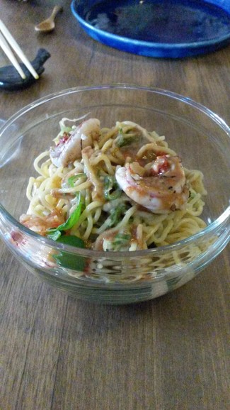 Ramen seco de carabineros