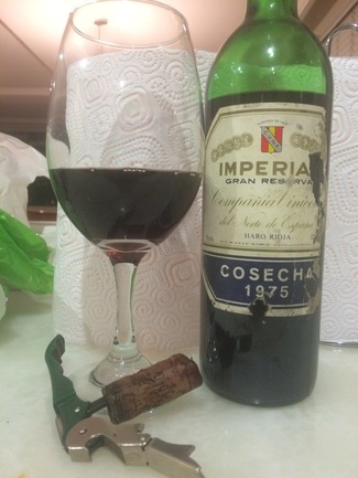 Vino y tapón