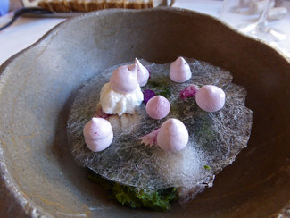 Melocotón, manzana, albahaca y yogourt