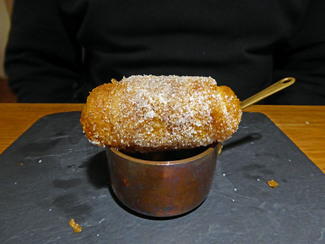 Xuixo de Girona con chocolate frio
