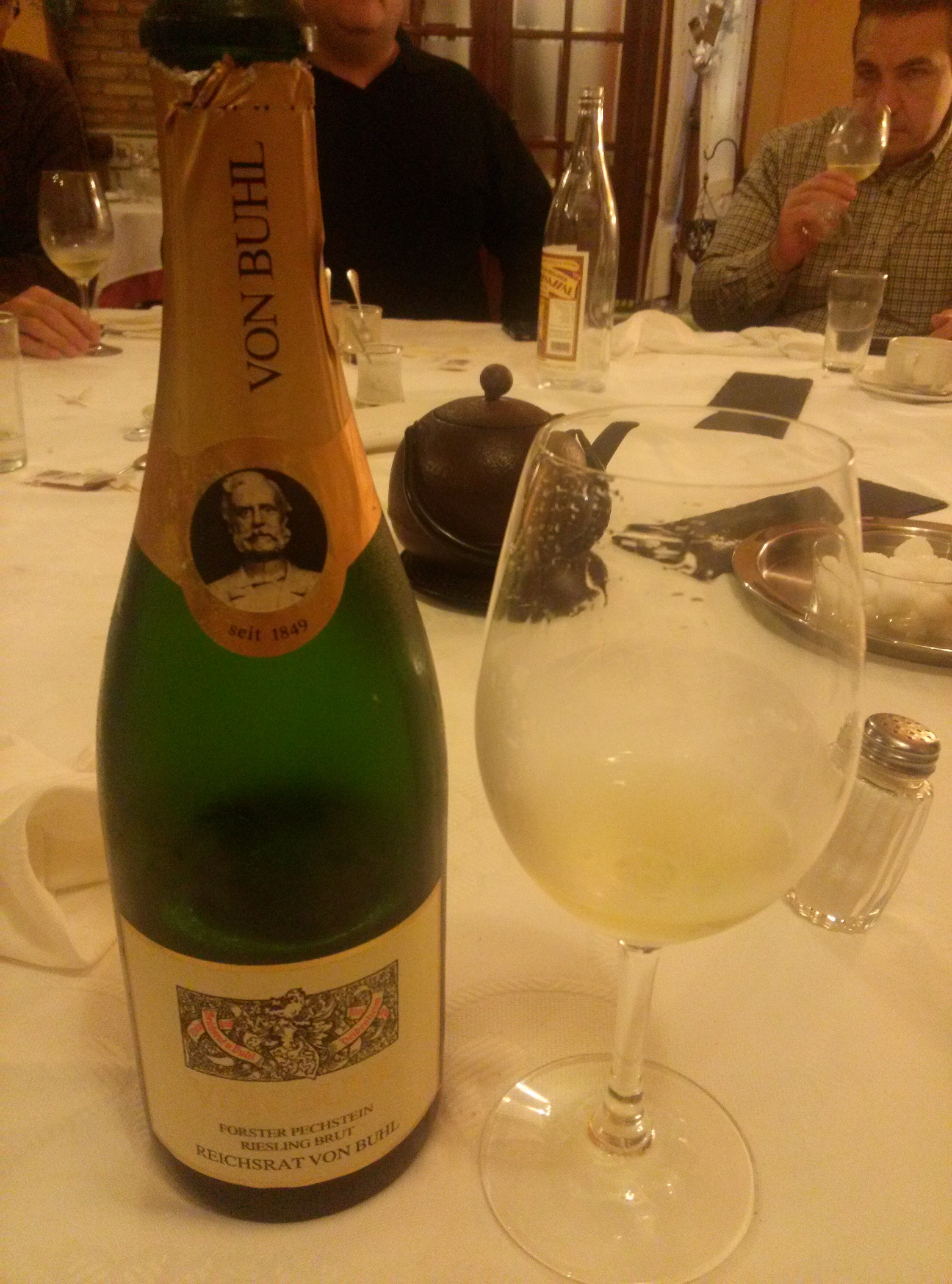 Bonus track by David: vinazo fresco y con mucha acidez para limpiar y refrescar la boca después del festival