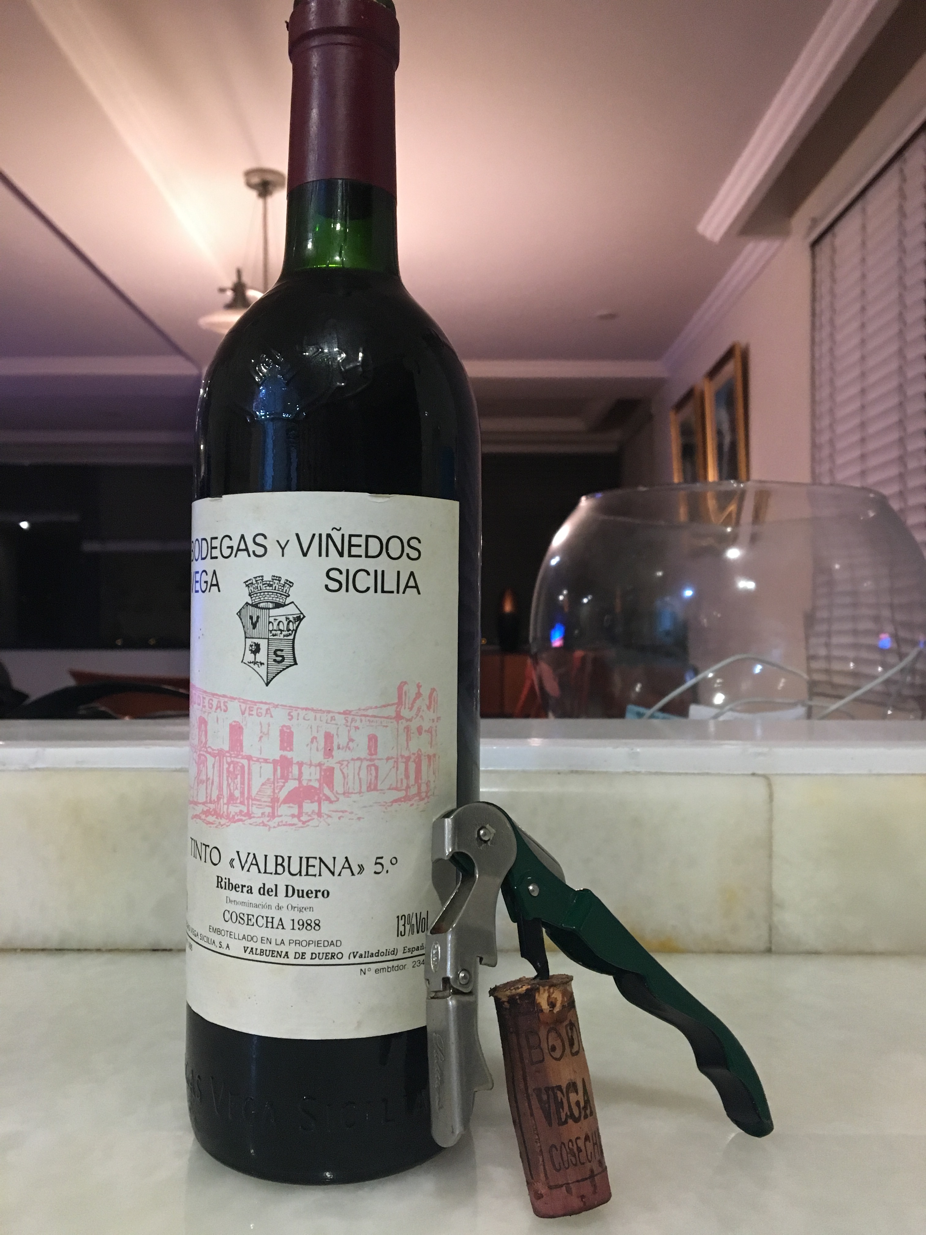 Uno de los mejores Valbuenas que he probado y el mejor de los vinos de estas Navidades. Qué gran añada!