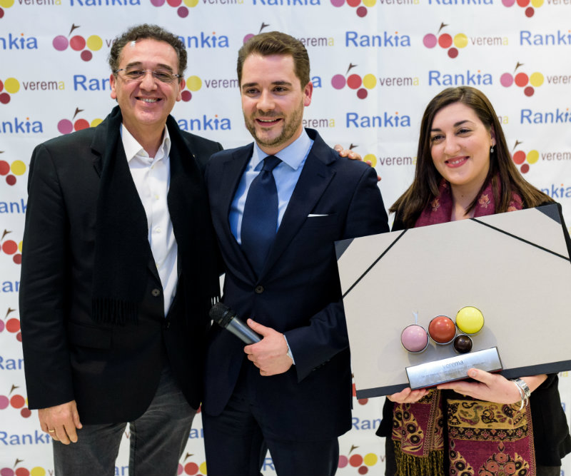 Alberto Saldón, Lorena Salvanés y Jose Contreras en la entrega de los premios Verema