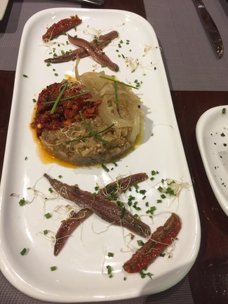 Escalivada, va con tostaditas.