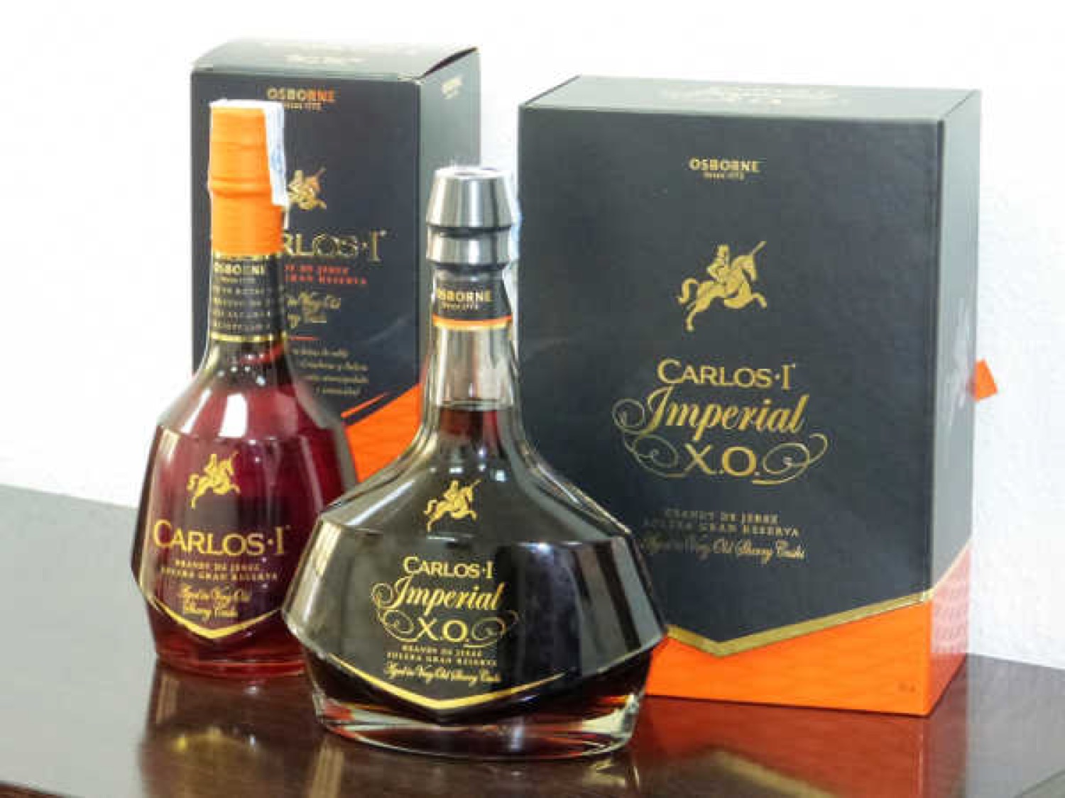 Brandys Carlos I y Carlos I XO con su nueva presentación