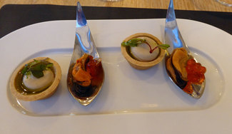  Mejillon con tartaleta con  sabor a mar