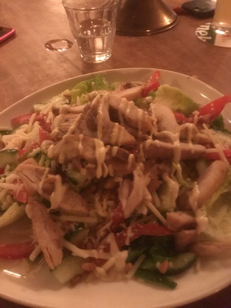 Ensalada de pollo.