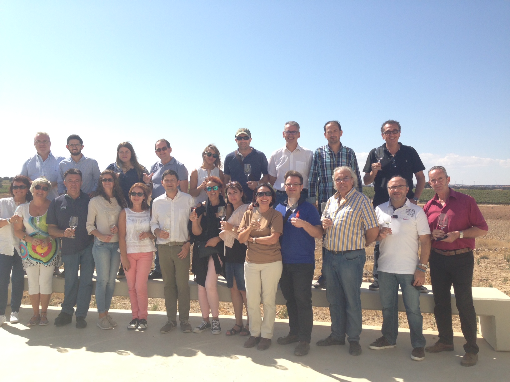 Foto de grupo de los asistentes al Encuentro