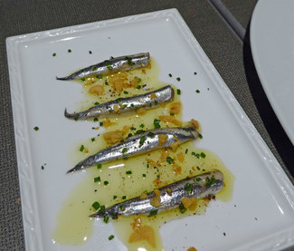 Boquerones marinados