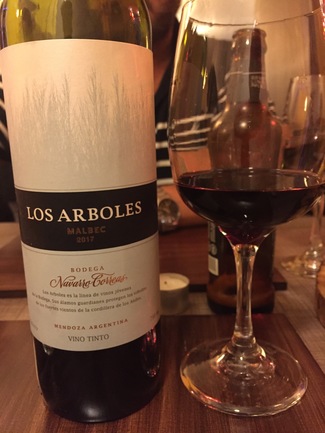 Los Árboles Malbec 2016