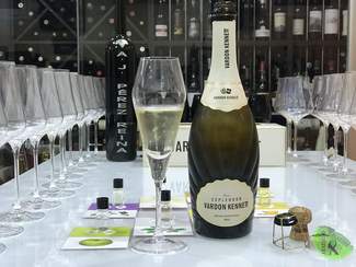 Esplendor de Vardon Kennett by AkataVino Magazine