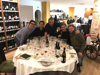 Entre Bodega Malvajío de Mijas y Pura Cepa de Fuengirola hay un pequeño trecho