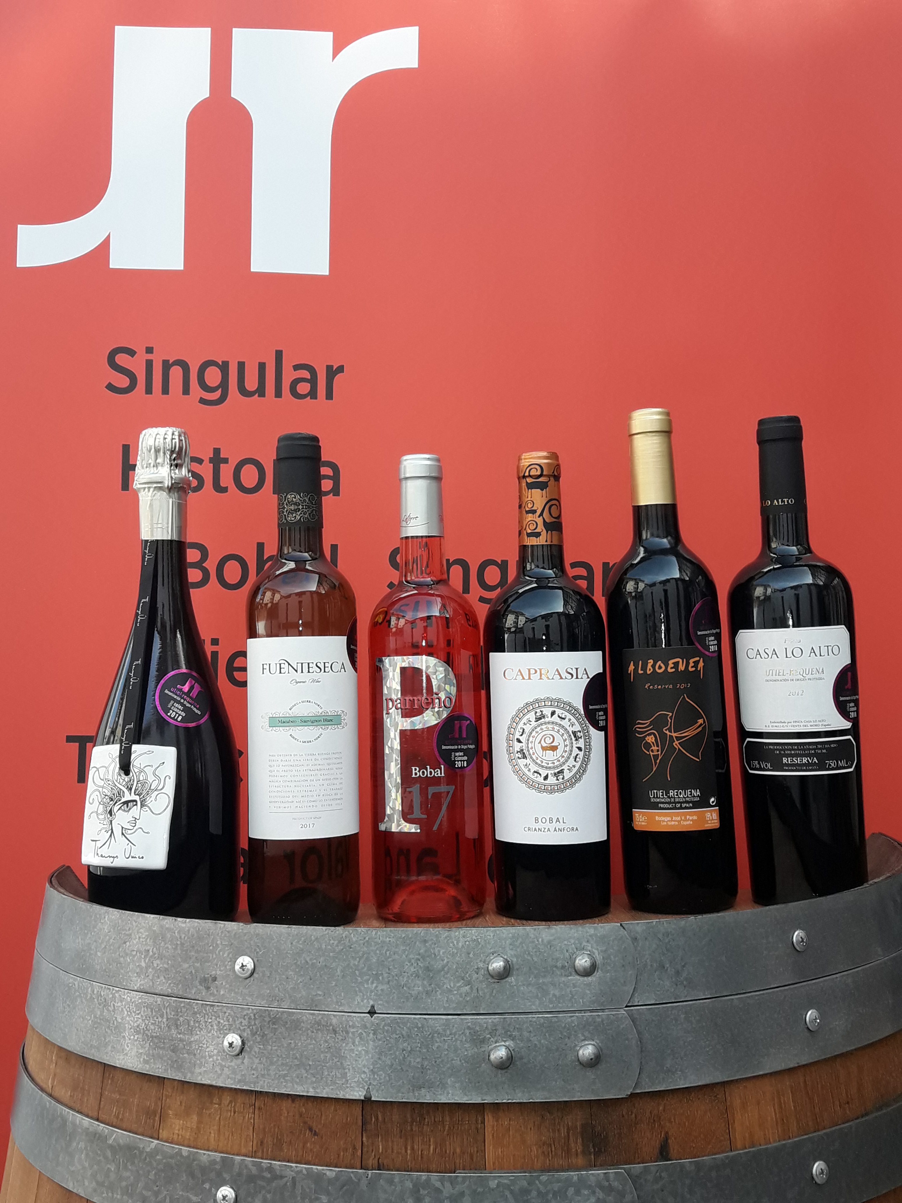 Utiel-Requena elige seis vinos representativos de la DO para 2018