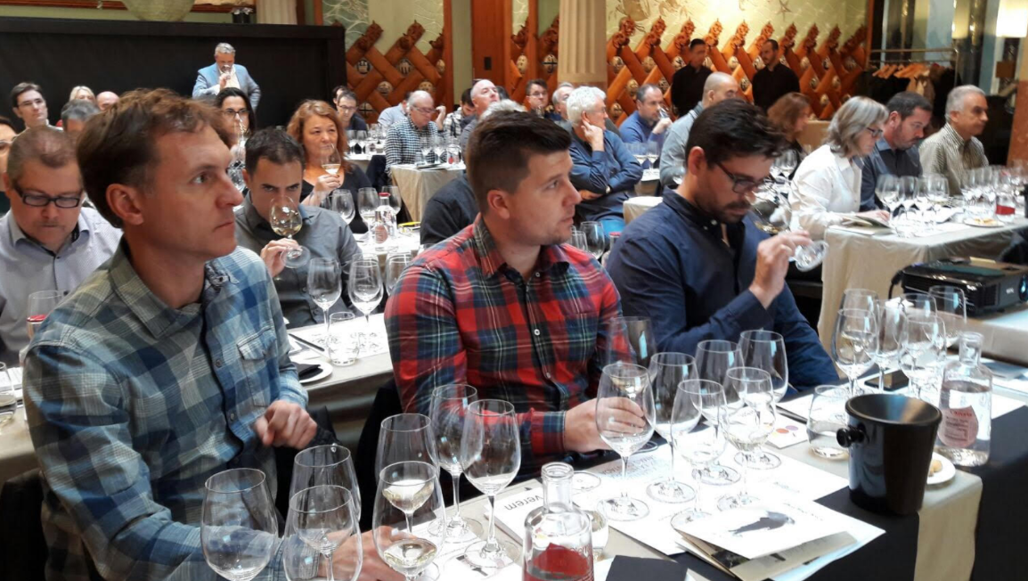 Cata de LAN y Santiago Ruiz en Barcelona dentro de la Experiencia Verema Barceona