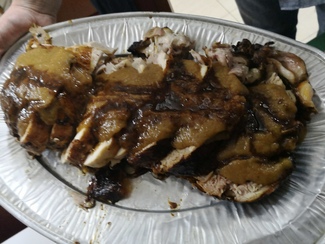 El capón en la bandeja