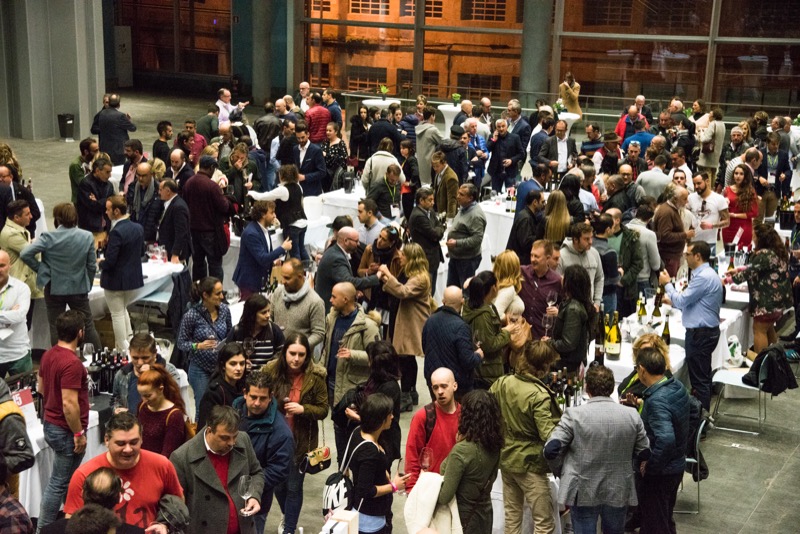 ¿Disfrutaste con nosotros en la II Experiencia Verema Vigo? ¡Encuentra tu foto! 